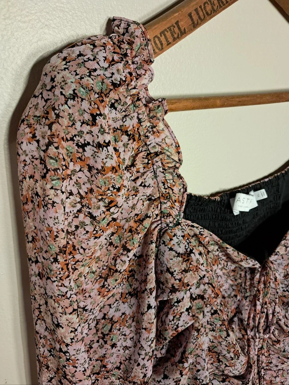 Astr Floral Chiffon Romantic Peasant milkmaid Ruched Blouse in Pink and Black